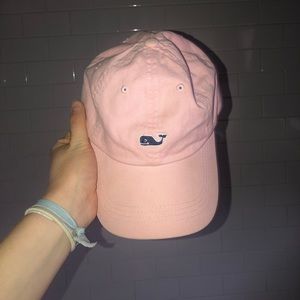 Vineyard Vines Hat 🐳